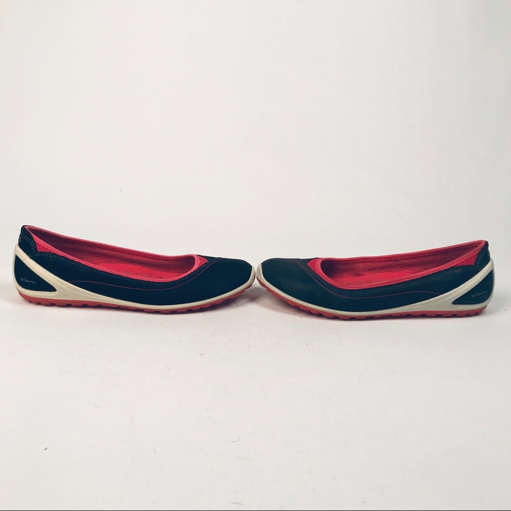 Ecco Biom Slip On Shoes - Picture 7 of 9